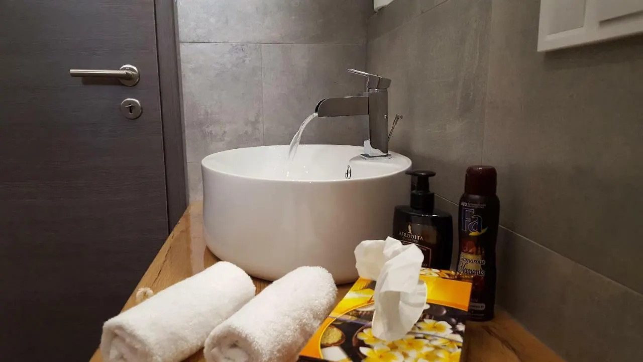 Apartment Imperia *** بولا 0*,  كرواتيا